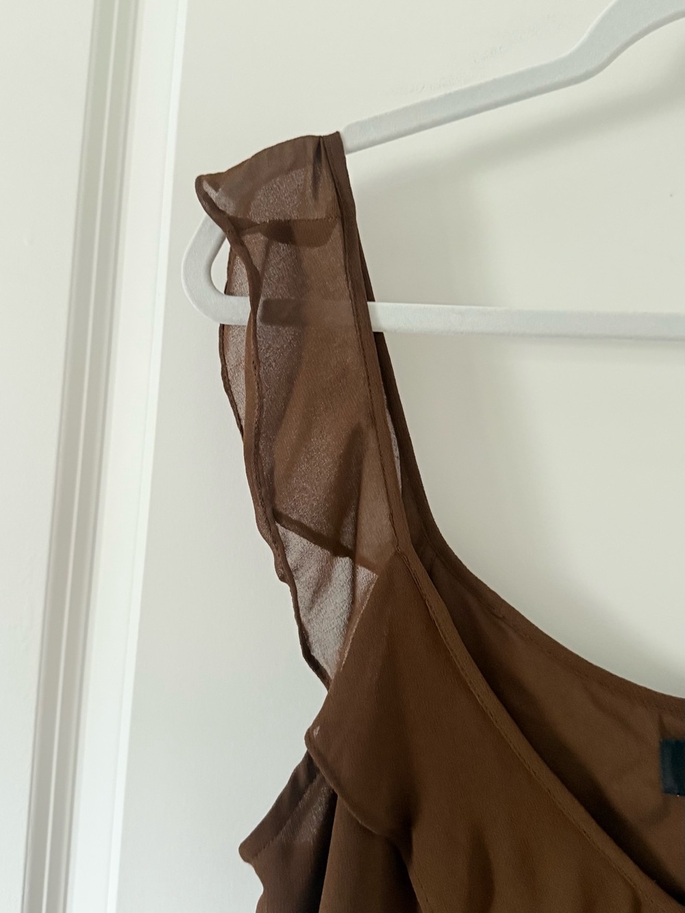 Zara Brown Ruffle V-Neck High-Low Dress - Picture 4 of 5